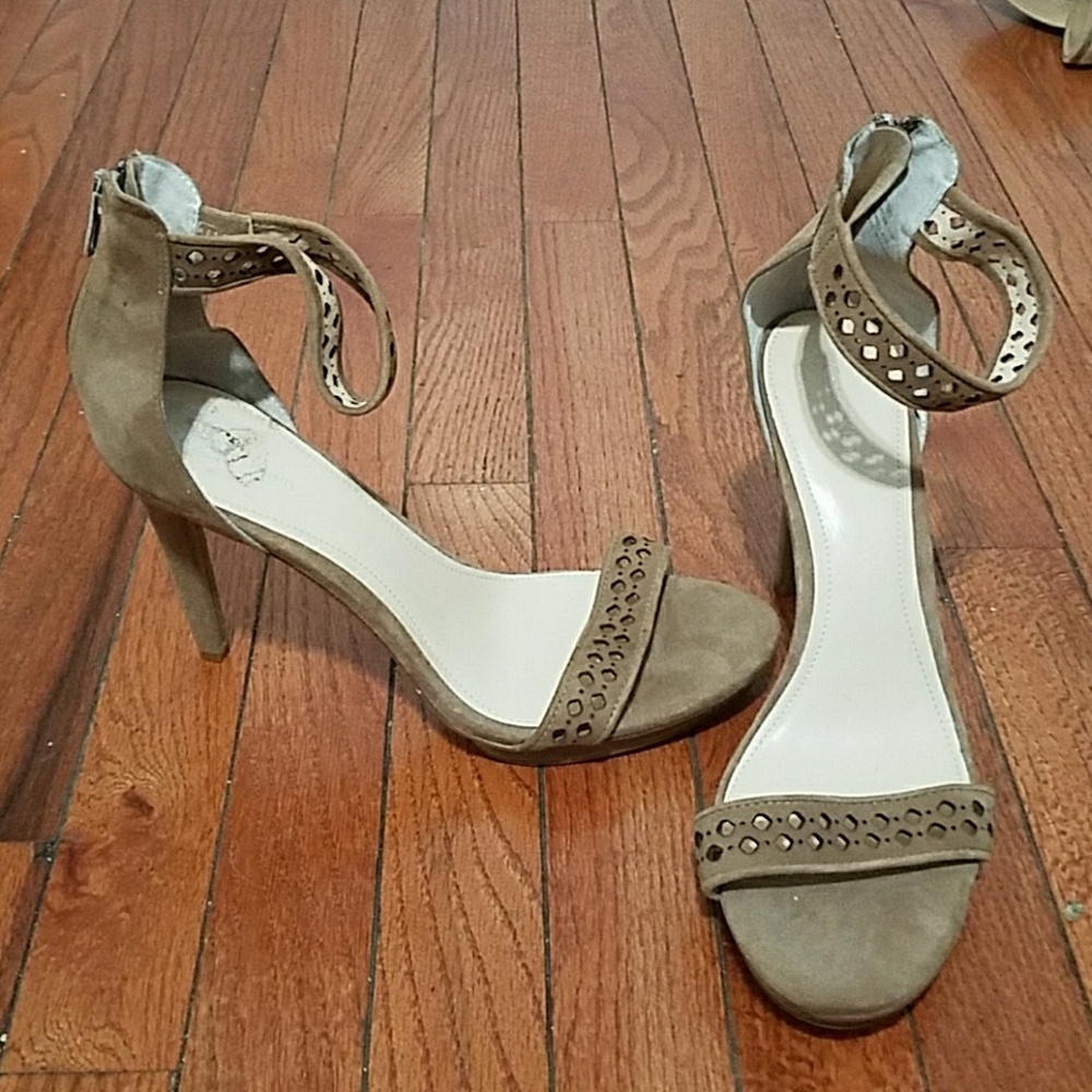 Calvin Klein tan sandals